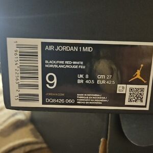 Nike Air Jordan 1 Mid Black/Fire Red-White